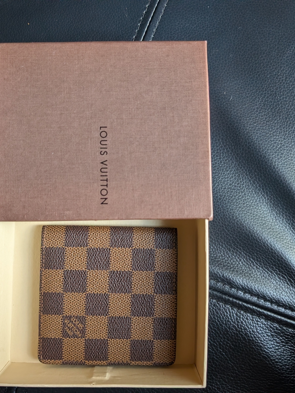 2003 Louis Vuitton Brown Damier Men's Wallet - Picture 4 of 11